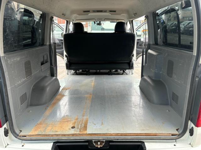 ハイエースバン ロングワイドスーパーGL ディーゼルターボ 3000 2型 16AW ナビ 両側スライドドア キーレス ETC(18枚目)