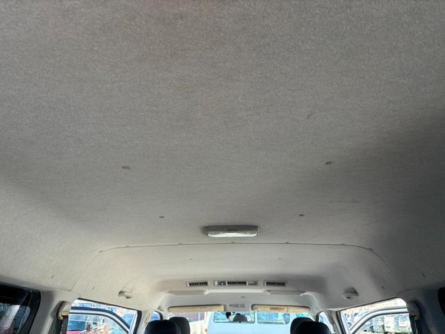 ハイエースバン ロングワイドスーパーGL ディーゼルターボ 3000 3型 HIDヘッドライト ナビ Bカメラ クリアランスソナー AC100V電源 キーレス ETC(19枚目)