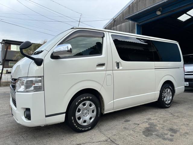 ハイエースバン ロングスーパーＧＬ　ディーゼルターボ　３０００　４型　スマートキー　地デジ　ナビ　Ｂカメラ　ＡＣ１００Ｖ電源　ＥＴＣ（4枚目）