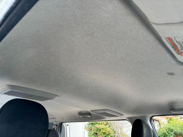 ハイエースバン ロングスーパーＧＬ　ディーゼルターボ　３０００　４型　スマートキー　地デジ　ナビ　Ｂカメラ　ＡＣ１００Ｖ電源　ＥＴＣ（17枚目）