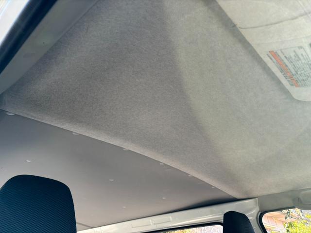 ハイエースバン ロングDX 4WD ディーゼルターボ 3000 4型 地デジ ナビ 両側スライドドア パワーウィンドウ キーレス ETC(17枚目)