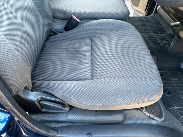 ハイエースバン ロングジャストローDXGLパック ディーゼルターボ 3000 4型 ルーフキャリア 15AW 両側スライドドア キーレス ETC(11枚目)