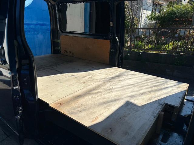 ハイエースバン ロングジャストローDXGLパック ディーゼルターボ 3000 4型 ルーフキャリア 15AW 両側スライドドア キーレス ETC(13枚目)