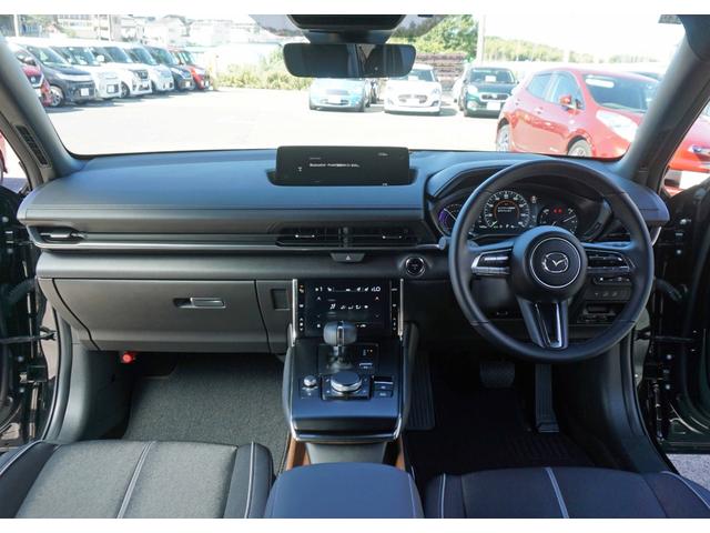 MX-30ロータリーEV エディションR BOSEサウンド HDMI 純正ナビ 360°ビューモニター スマートブレーキサポート レーダークルーズ 前後ソナー ETC ハーフレザー&シートヒーター クルージング&トラフィックサポート(3枚目)