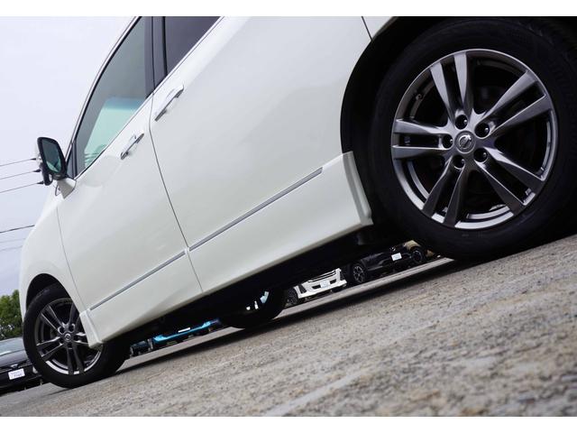 エルグランド 250ハイウェイスターアーバンクロム アルパインナビ バックカメラ フルセグTV 両側パワースライド 前後ドラレコ ディスチャージライト ETC ハーフレザーシート スマートキー2個(19枚目)