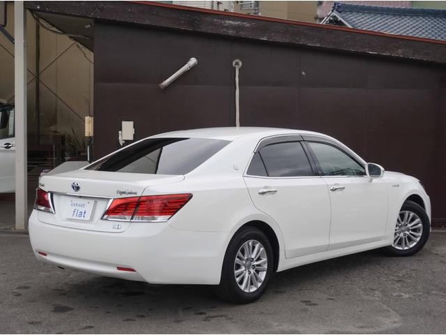 クラウンハイブリッド ロイヤルサルーン　スーパライブサウンド　純正ナビ　フルセグＴＶ　バックカメラ　Ｂｌｕｅｔｏｏｔｈ　パワーシート　ビルトインＥＴＣ　ディスチャージライト　クルコン　ステアリモコン　オートスイングＷエアコン（2枚目）