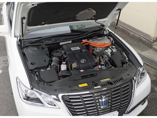 クラウンハイブリッド ロイヤルサルーン　スーパライブサウンド　純正ナビ　フルセグＴＶ　バックカメラ　Ｂｌｕｅｔｏｏｔｈ　パワーシート　ビルトインＥＴＣ　ディスチャージライト　クルコン　ステアリモコン　オートスイングＷエアコン（40枚目）