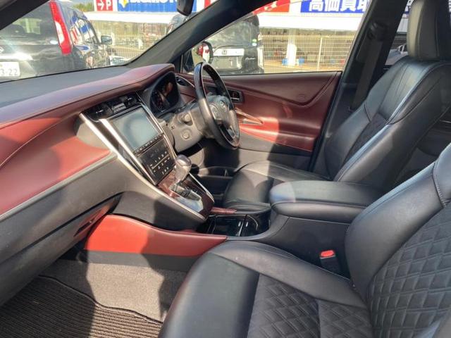 プレミアム 純正 9インチ メモリーナビ/サンルーフ/シート ハーフレザー/車線逸脱防止支援システム/電動バックドア/ヘッドランプ LED/ETC/EBD付ABS/横滑り防止装置/アイドリングストップ/TV(5枚目)