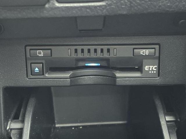 アルファード Ｓ　新品タイヤ／保証書／ディスプレイオーディオ＋ナビ９インチ／フリップダウンモニター　純正　１２．１インチ／トヨタセーフティセンス／両側電動スライドドア／車線逸脱防止支援システム　衝突被害軽減システム（31枚目）