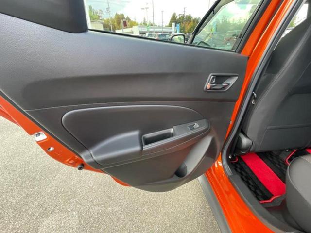 スイフトスポーツ スポーツ 保証書/社外 8インチ SDナビ/衝突安全装置/シートヒーター/全方位モニター用カメラ/車線逸脱防止支援システム/ドライブレコーダー 前後/ヘッドランプ LED/Bluetooth接続/ETC(20枚目)