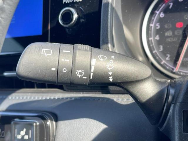 ヴォクシー S-Z ディスプレイオーディオ+ナビ10.5インチ/トヨタセーフティセンス/両側電動スライドドア/シートヒーター 前席/車線逸脱防止支援システム/シート ハーフレザー/ヘッドランプ LED バックカメラ(17枚目)