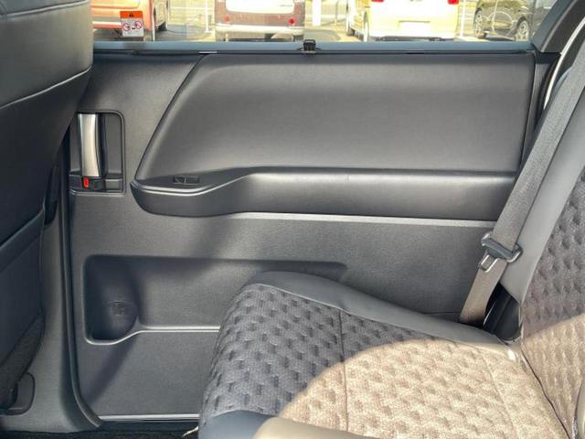 ヴォクシー S-Z ディスプレイオーディオ+ナビ10.5インチ/トヨタセーフティセンス/両側電動スライドドア/シートヒーター 前席/車線逸脱防止支援システム/シート ハーフレザー/ヘッドランプ LED バックカメラ(25枚目)