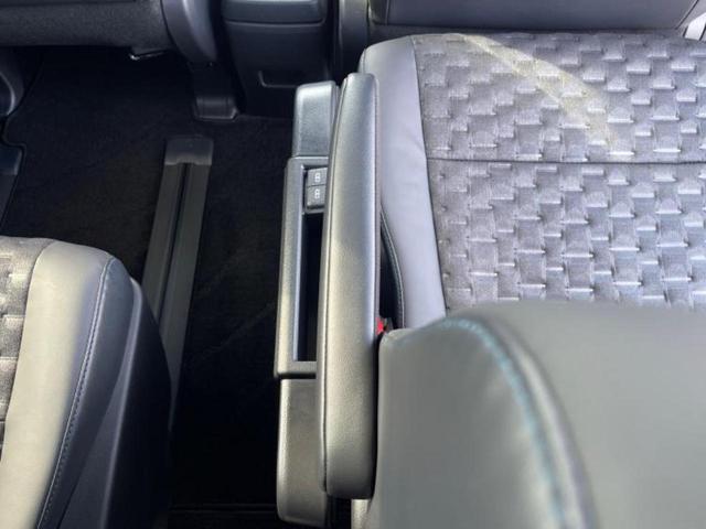 ヴォクシー S-Z ディスプレイオーディオ+ナビ10.5インチ/トヨタセーフティセンス/両側電動スライドドア/シートヒーター 前席/車線逸脱防止支援システム/シート ハーフレザー/ヘッドランプ LED バックカメラ(38枚目)