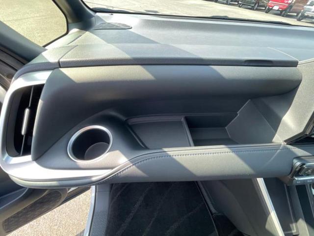 ヴォクシー S-Z ディスプレイオーディオ+ナビ10.5インチ/トヨタセーフティセンス/両側電動スライドドア/シートヒーター 前席/車線逸脱防止支援システム/シート ハーフレザー/ヘッドランプ LED バックカメラ(40枚目)