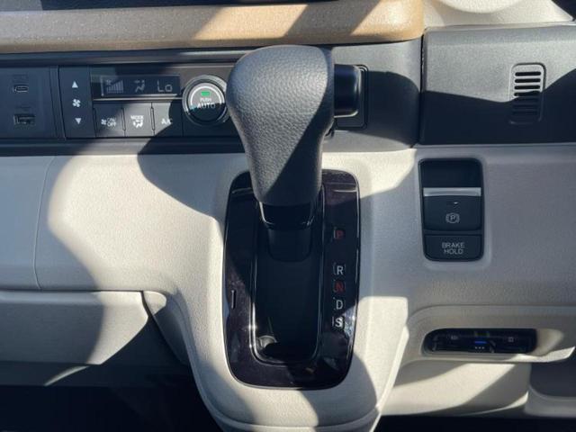 N-BOX ヒョウジュン ディスプレイオーディオ8インチ/ホンダセンシング/電動スライドドア/車線逸脱防止支援システム/ヘッドランプ LED/Bluetooth接続/EBD付ABS/横滑り防止装置 衝突被害軽減システム(15枚目)