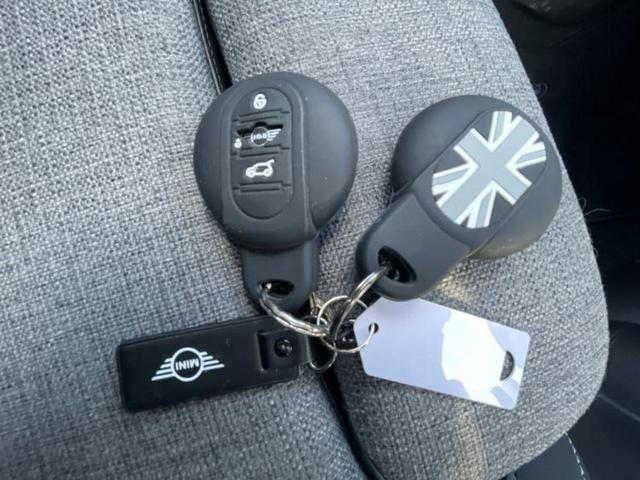 MINI クーパーD 新品タイヤ/保証書/ディスプレイオーディオ/衝突安全装置/シート ハーフレザー/ドライブレコーダー 前後/ヘッドランプ LED/Bluetooth接続/ETC/EBD付ABS/横滑り防止装置 ターボ(43枚目)