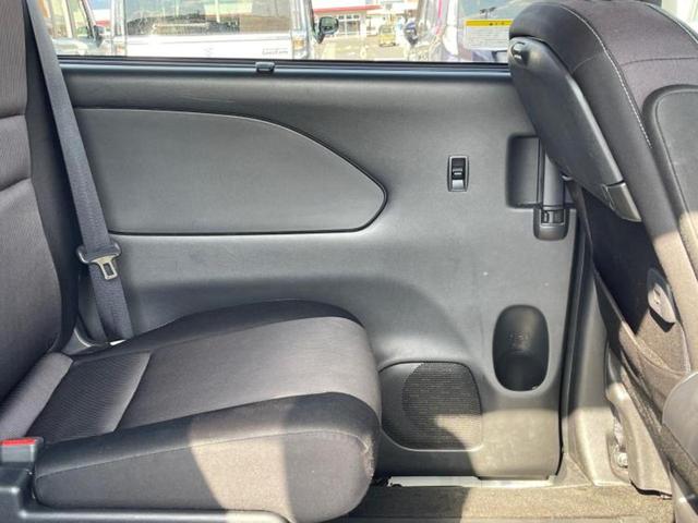 セレナ ハイウェイスター　新品タイヤ／純正　９インチ　ナビ／フリップダウンモニター　純正　１１インチ／インテリジェントルームミラー／エマージェンシーブレーキ／両側電動スライドドア／アラウンドビューモニター　衝突被害軽減システム（23枚目）