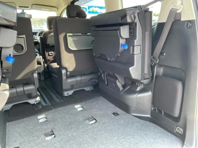 セレナ ハイウェイスター　新品タイヤ／純正　９インチ　ナビ／フリップダウンモニター　純正　１１インチ／インテリジェントルームミラー／エマージェンシーブレーキ／両側電動スライドドア／アラウンドビューモニター　衝突被害軽減システム（27枚目）