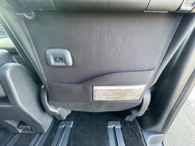 セレナ ハイウェイスター　新品タイヤ／純正　９インチ　ナビ／フリップダウンモニター　純正　１１インチ／インテリジェントルームミラー／エマージェンシーブレーキ／両側電動スライドドア／アラウンドビューモニター　衝突被害軽減システム（45枚目）