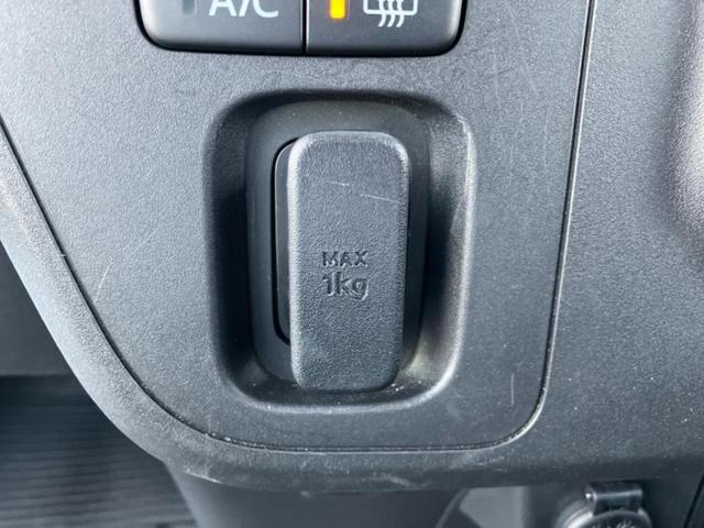 ハイゼットカーゴ スペシャルＳＡ３　保証書／スマートアシスト（トヨタ・ダイハツ）／車線逸脱防止支援システム／ＥＢＤ付ＡＢＳ／横滑り防止装置／アイドリングストップ／禁煙車／衝突安全ボディ／パワーウインドウ／パワーステアリング（12枚目）