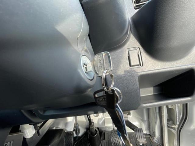 スーパーキャリイ 4WD L 新品タイヤ/衝突安全装置/EBD付ABS/横滑り防止装置/禁煙車/エアバッグ 運転席/エアバッグ 助手席/衝突安全ボディ/パワーステアリング/オートライト/マニュアルエアコン/ユーザー買取車 4WD(14枚目)