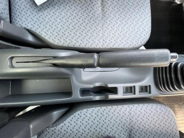 スーパーキャリイ 4WD L 新品タイヤ/衝突安全装置/EBD付ABS/横滑り防止装置/禁煙車/エアバッグ 運転席/エアバッグ 助手席/衝突安全ボディ/パワーステアリング/オートライト/マニュアルエアコン/ユーザー買取車 4WD(36枚目)