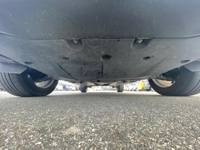 ヤリスクロス ハイブリッドＺ　新品タイヤ／保証書／ディスプレイオーディオ９インチ／トヨタセーフティセンス／シートヒーター　前席／車線逸脱防止支援システム／ヘッドランプ　ＬＥＤ／Ｂｌｕｅｔｏｏｔｈ接続／ＥＴＣ　衝突被害軽減システム（48枚目）