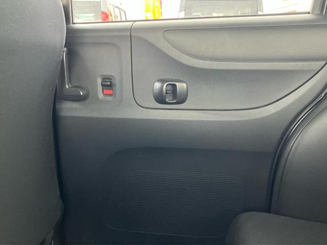 N-BOXカスタム G・Aパッケージ 新品タイヤ/社外 SDナビ/シティーブレーキアクティブシステム(ホンダ)/電動スライドドア/車線逸脱防止支援システム/ヘッドランプ HID/EBD付ABS/横滑り防止装置 DVD再生 レーンアシスト(21枚目)