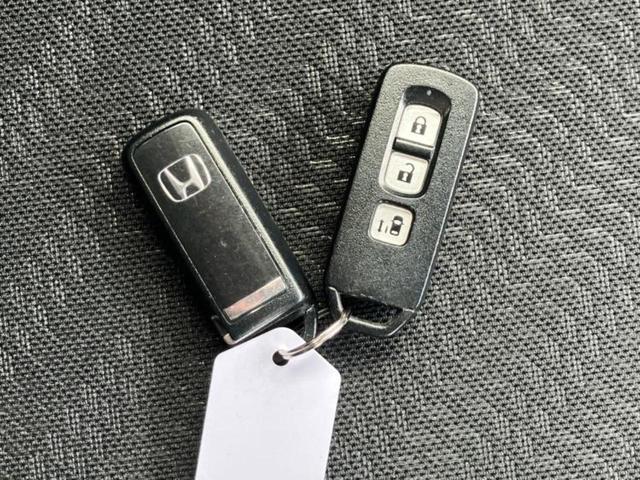 N-BOXカスタム G・Aパッケージ 新品タイヤ/社外 SDナビ/シティーブレーキアクティブシステム(ホンダ)/電動スライドドア/車線逸脱防止支援システム/ヘッドランプ HID/EBD付ABS/横滑り防止装置 DVD再生 レーンアシスト(37枚目)