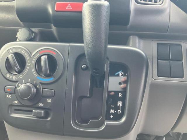 ＮＶ１００クリッパーバン ４ＷＤ　ＤＸ　新品タイヤ／ヘッドランプ　ＬＥＤ／禁煙車／エアバッグ　運転席／エアバッグ　助手席／ＭＴモード付き／アルミホイール　社外　１２インチ／パワーステアリング／マニュアルエアコン／取扱説明書　４ＷＤ（14枚目）