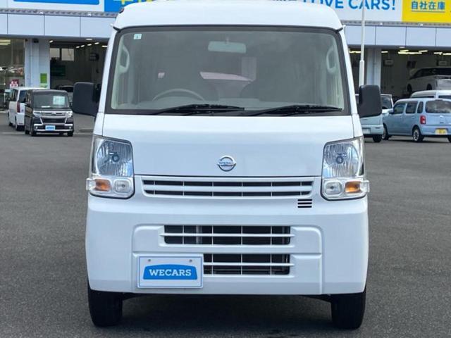 ＮＶ１００クリッパーバン ４ＷＤ　ＤＸ　新品タイヤ／ヘッドランプ　ＬＥＤ／禁煙車／エアバッグ　運転席／エアバッグ　助手席／ＭＴモード付き／アルミホイール　社外　１２インチ／パワーステアリング／マニュアルエアコン／取扱説明書　４ＷＤ（30枚目）
