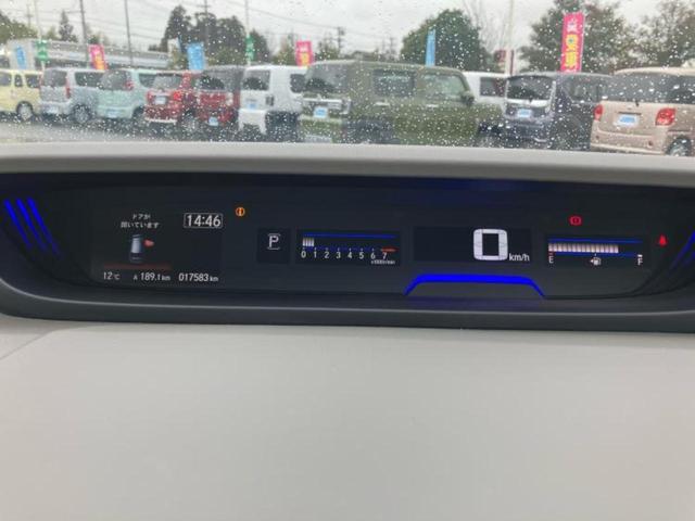 フリード Ｇホンダセンシング　新品タイヤ／純正　９インチ　ＳＤナビ／ホンダセンシング／両側電動スライドドア／車線逸脱防止支援システム／ドライブレコーダー　前後／Ｂｌｕｅｔｏｏｔｈ接続／ＥＴＣ／ＥＢＤ付ＡＢＳ／横滑り防止装置　禁煙車（15枚目）