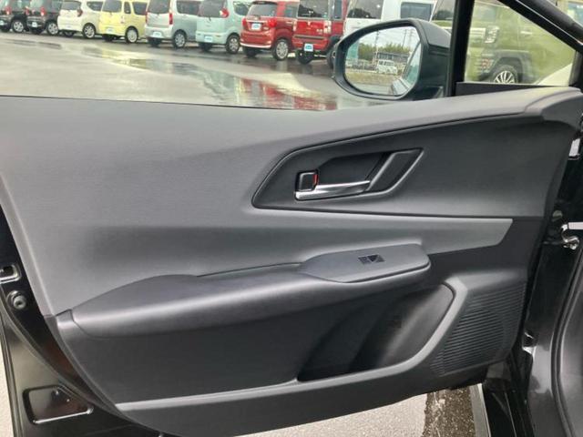 プリウス Ｚ　新品タイヤ／モデリスタエアロ／ディスプレイオーディオ＋ナビ１２．３インチ／デジタルインナーミラー／トヨタセーフティセンス／シートヒーター　前席／パノラミックビューモニター　衝突被害軽減システム　禁煙車（22枚目）