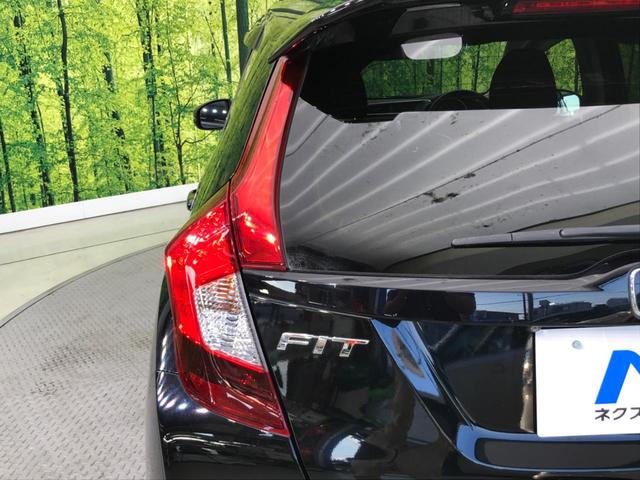 13G・Sパッケージ 純正SDナビ 禁煙車 衝突被害軽減ブレーキ 純正15AW(28枚目)
