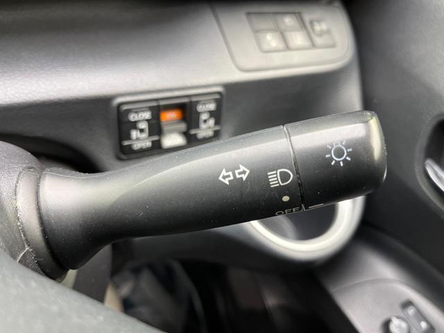 G 禁煙車 セーフティセンス 純正ナビ 両側パワースライドドア オートマチックハイビーム バックカメラ スマートキー 電動格納ミラー フルセグTV 7人乗り 社外アルミホイール(24枚目)