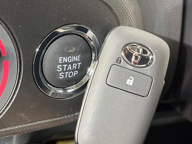 X 衝突被害軽減装置 登録済み未使用車 LEDヘッドライト コーナーセンサー スマートキー オートマチックハイビーム アイドリングストップ オートライト USB入力端子 プライバシーガラス 盗難防止装置(4枚目)