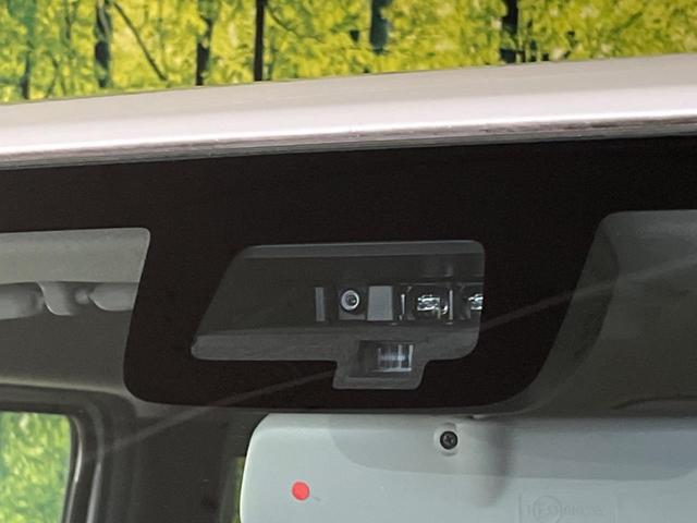 XC 純正SDナビ 禁煙車 4WD LEDヘッドライト フルセグTV ETC Bluetooth接続 シートヒーター スマートキー レーダークルーズコントロール オートマチックハイビーム オートエアコン(3枚目)
