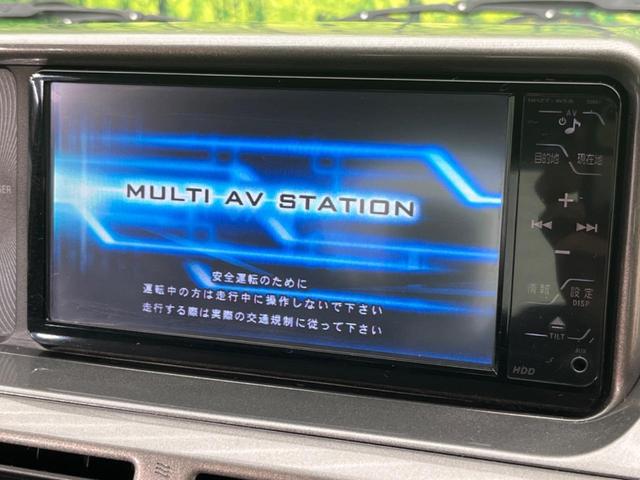 １００Ｇ　禁煙車　純正ＳＤナビ　ＥＴＣ　フルセグＴＶ　スマートキー　純正革巻きステアリング　オートエアコン　純正１５インチアルミホイール　ＣＤ／ＤＶＤ再生　横滑り防止装置(3枚目)