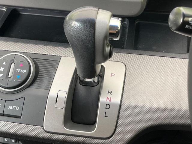 フリードハイブリッド ジャストセレクション　両側電動ドア　純正ＳＤナビ　バックカメラ　禁煙車　スマートキー　ＨＩＤヘッド　ビルトインＥＴＣ　クルコン　オートライト　オートエアコン　Ｂｌｕｅｔｏｏｔｈ　ＣＤ　ＤＶＤ再生　地デジ（52枚目）