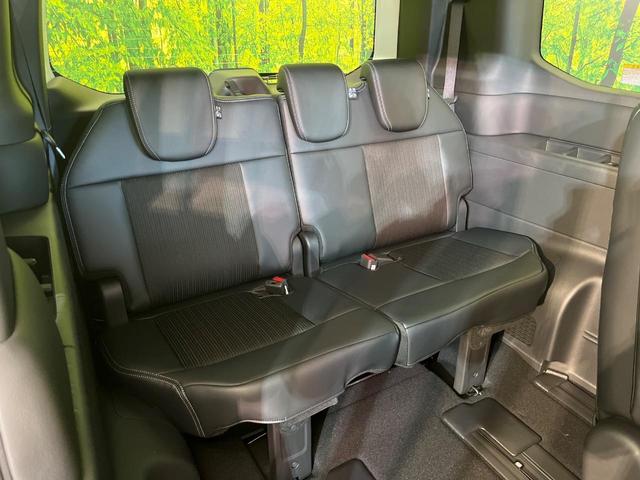 ステップワゴン ｅ：ＨＥＶスパーダ　登録済未使用車　両側電動ドア　純正１１型ナビ　バックカメラ　ホンダセンシング　アダプティブクルーズ　電動リアゲート　ハーフレザーシート　シートヒーター　コーナーセンサー　スマートキー　ＬＥＤヘッド（10枚目）