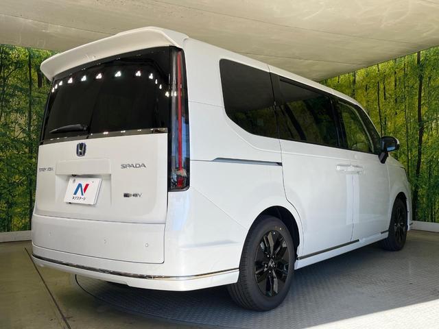 ステップワゴン ｅ：ＨＥＶスパーダ　登録済未使用車　両側電動ドア　純正１１型ナビ　バックカメラ　ホンダセンシング　アダプティブクルーズ　電動リアゲート　ハーフレザーシート　シートヒーター　コーナーセンサー　スマートキー　ＬＥＤヘッド（17枚目）