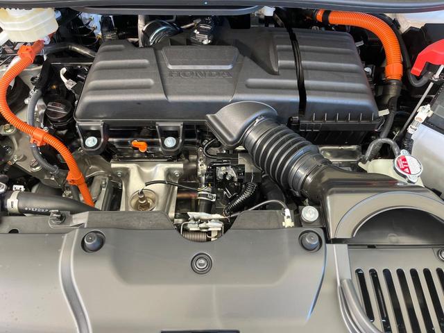 ステップワゴン ｅ：ＨＥＶスパーダ　登録済未使用車　両側電動ドア　純正１１型ナビ　バックカメラ　ホンダセンシング　アダプティブクルーズ　電動リアゲート　ハーフレザーシート　シートヒーター　コーナーセンサー　スマートキー　ＬＥＤヘッド（18枚目）