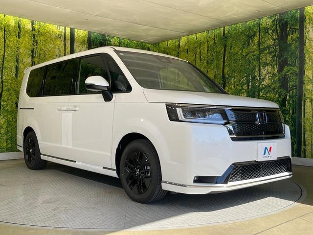 ステップワゴン ｅ：ＨＥＶスパーダ　登録済未使用車　両側電動ドア　純正１１型ナビ　バックカメラ　ホンダセンシング　アダプティブクルーズ　電動リアゲート　ハーフレザーシート　シートヒーター　コーナーセンサー　スマートキー　ＬＥＤヘッド（28枚目）