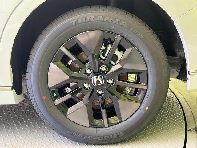 ステップワゴン ｅ：ＨＥＶスパーダ　登録済未使用車　両側電動ドア　純正１１型ナビ　バックカメラ　ホンダセンシング　アダプティブクルーズ　電動リアゲート　ハーフレザーシート　シートヒーター　コーナーセンサー　スマートキー　ＬＥＤヘッド（36枚目）