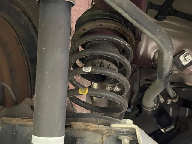 パッソ Ｘ　Ｓ　純正ナビ　バックカメラ　スマートアシスト　禁煙車　コーナーセンサー　スマートキー　オートハイビーム　車線逸脱警報　アイドリングストップ　ステアリングスイッチ　アームレスト　ドアバイザー（21枚目）