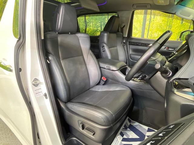 アルファード ２．５Ｓ　Ｃパッケージ　ツインムーンルーフ　禁煙車　両側電動ドア　バックカメラ　セーフティセンス　レーダークルーズ　電動リアゲート　ハーフレザーシート　ドラレコ　コーナーセンサー　スマートキー　ビルトインＥＴＣ（8枚目）