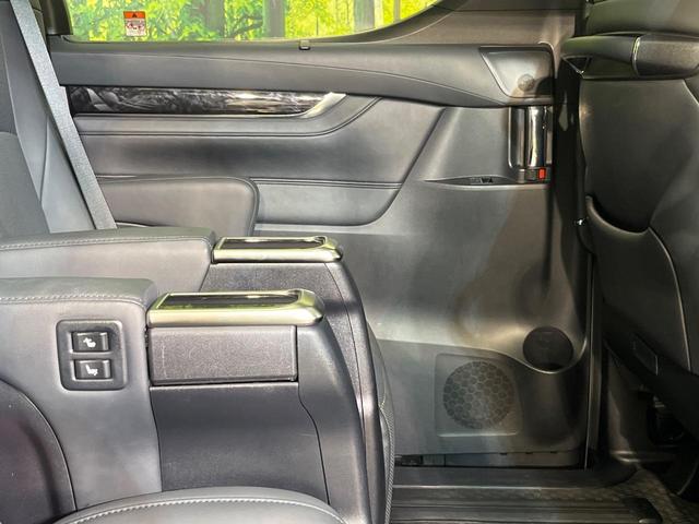 アルファード ２．５Ｓ　Ｃパッケージ　ツインムーンルーフ　禁煙車　両側電動ドア　バックカメラ　セーフティセンス　レーダークルーズ　電動リアゲート　ハーフレザーシート　ドラレコ　コーナーセンサー　スマートキー　ビルトインＥＴＣ（31枚目）