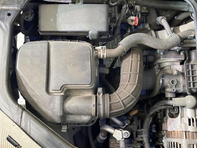 スクラムワゴン ＰＺターボ　電動スライドドア　ＳＤナビ　レーダーブレーキサポート　禁煙車　スマートキー　ＨＩＤヘッド　ＥＴＣ　オートライト　オートエアコン　純正１４インチアルミ　ステアリングスイッチ　電動格納ミラー（21枚目）