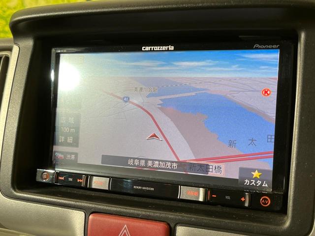 スクラムワゴン ＰＺターボ　電動スライドドア　ＳＤナビ　レーダーブレーキサポート　禁煙車　スマートキー　ＨＩＤヘッド　ＥＴＣ　オートライト　オートエアコン　純正１４インチアルミ　ステアリングスイッチ　電動格納ミラー（28枚目）