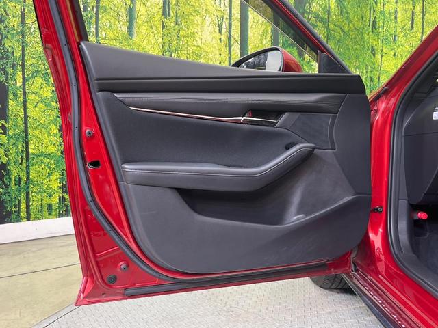 MAZDA3ファストバック 15Sツーリング 純正8型ナビ 全周囲カメラ スマートブレーキサポート レーダークルーズ 禁煙車 コーナーセンサー スマートキー LEDヘッド ETC オートハイビーム 車線逸脱警報 ブラインドスポットモニター(46枚目)